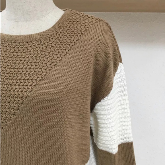 GRACEY’S // Color Block Oversized Pullover Sweater - Picture 6 of 8